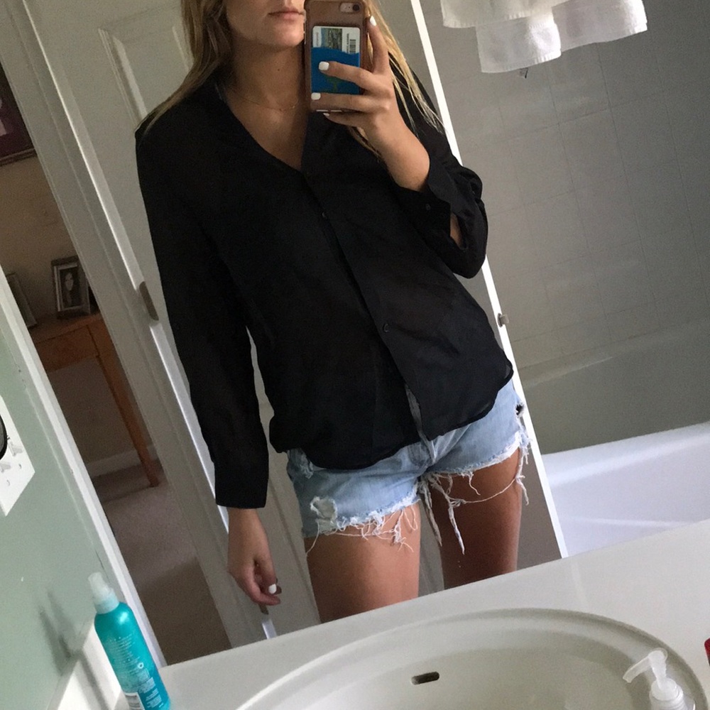 black blouse top